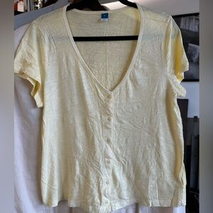 Old Navy Light Yellow & Black V-Neck Button-Down Shirts